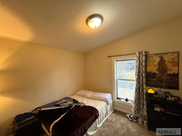 $195,000 | 1780 Whispering Pines Drive, Idaho Falls, ID 83401