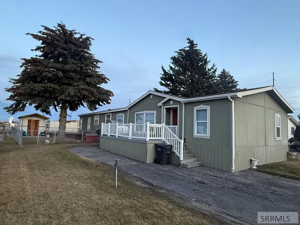 $195,000 | 1780 Whispering Pines Drive, Idaho Falls, ID 83401
