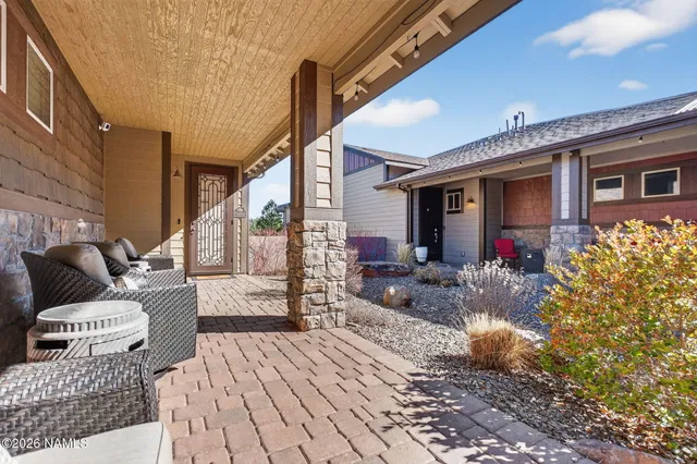 $860,000 | 382 North Moriah Drive, Flagstaff, AZ 86001