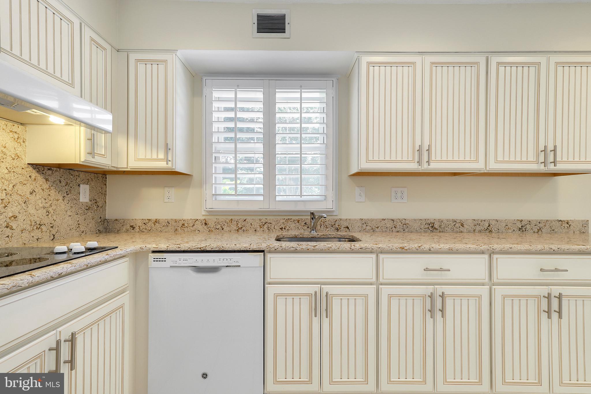 4919 Ridgeview Lane Bowie, MD 20715 - Photo 11 of 29 Gallery Image 11