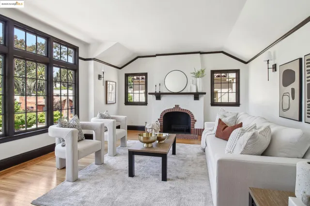 $1,220,000 | 2900 Sheffield Avenue, Oakland, CA 94602