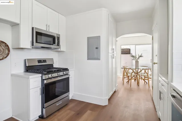 $1,220,000 | 2900 Sheffield Avenue, Oakland, CA 94602