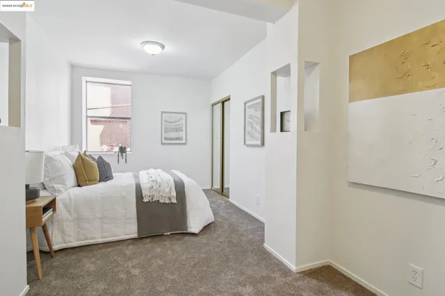 $1,220,000 | 2900 Sheffield Avenue, Oakland, CA 94602