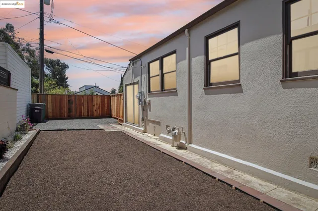 $1,220,000 | 2900 Sheffield Avenue, Oakland, CA 94602