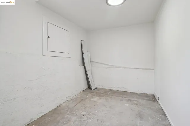 $1,220,000 | 2900 Sheffield Avenue, Oakland, CA 94602