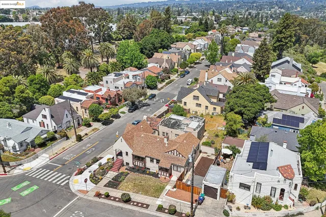 $1,220,000 | 2900 Sheffield Avenue, Oakland, CA 94602