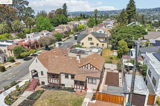 $1,220,000 | 2900 Sheffield Avenue, Oakland, CA 94602