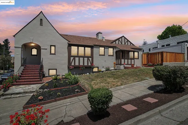 $1,220,000 | 2900 Sheffield Avenue, Oakland, CA 94602