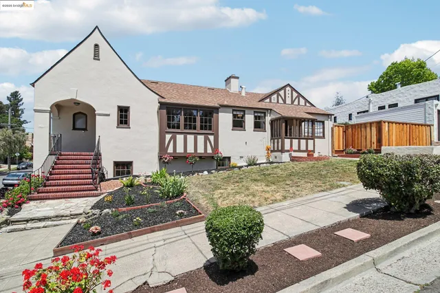 $1,220,000 | 2900 Sheffield Avenue, Oakland, CA 94602
