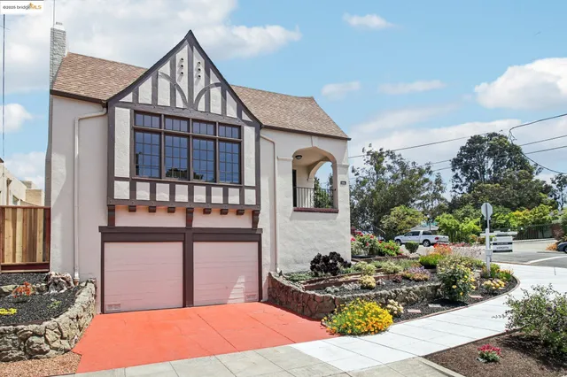 $1,220,000 | 2900 Sheffield Avenue, Oakland, CA 94602