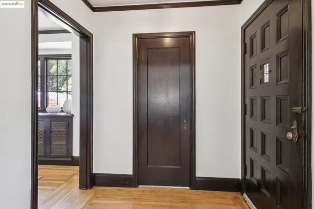 $1,220,000 | 2900 Sheffield Avenue, Oakland, CA 94602