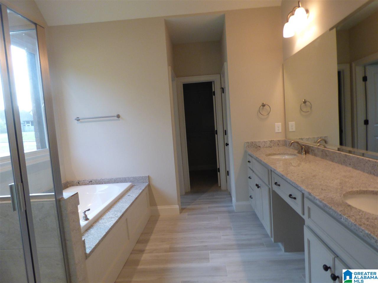 1076 Regency Way Birmingham, AL 35242 - Photo 12 of 17
