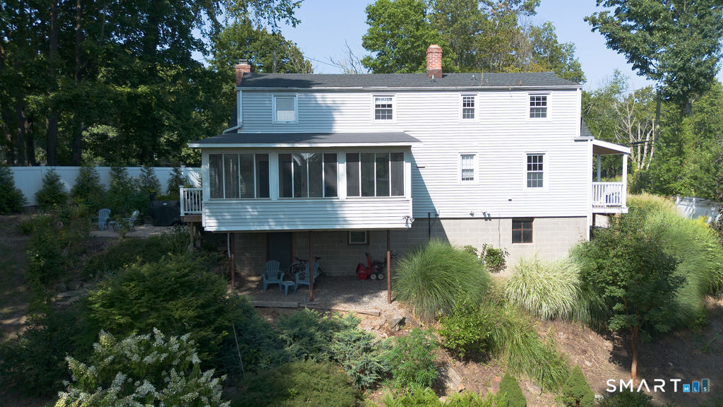 111 Mill Hill Road Fairfield, CT 06890 - Photo 34 of 39 Gallery Image 34