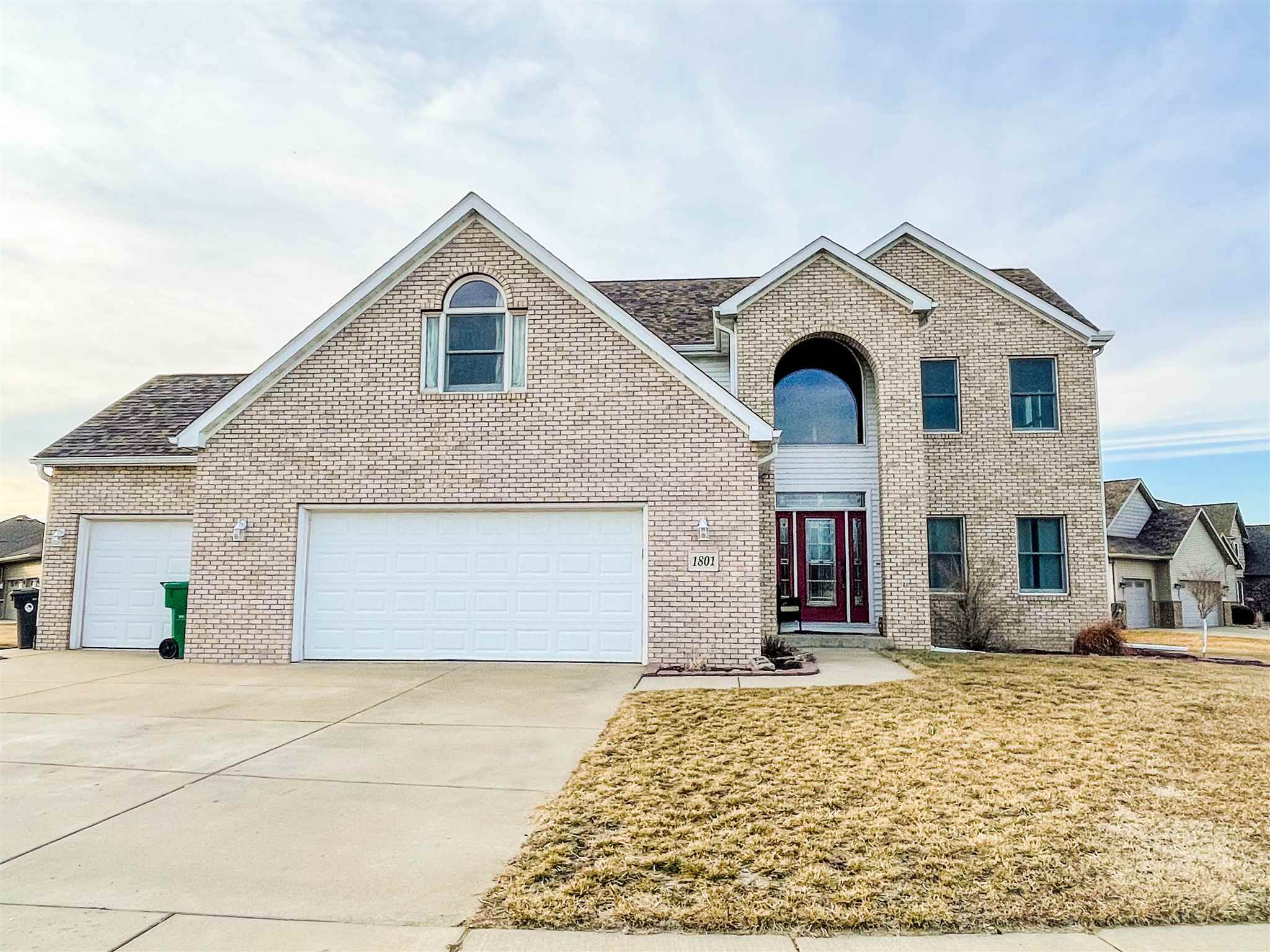 1801 Remington Road Pekin, IL 61554 - Photo 1 of 50 Gallery Image 1
