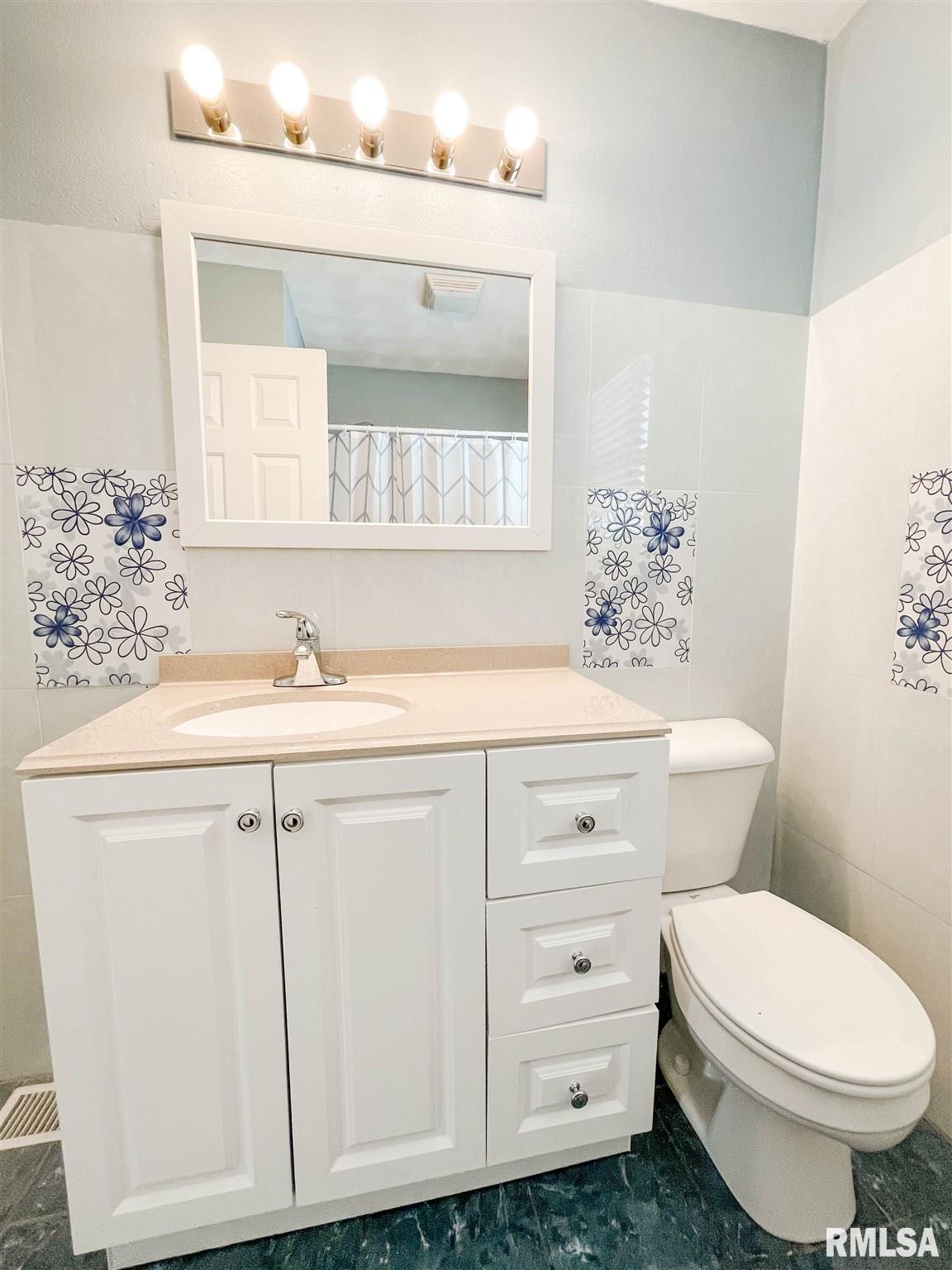1801 Remington Road Pekin, IL 61554 - Photo 30 of 50 Gallery Image 30