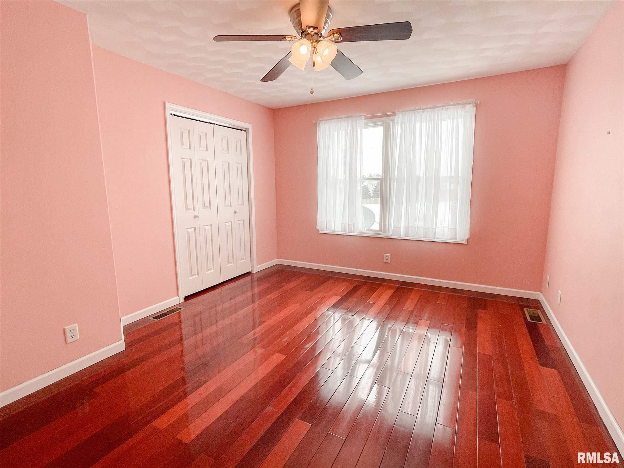 1801 Remington Road Pekin, IL 61554 - Photo 32 of 50 Gallery Image 32