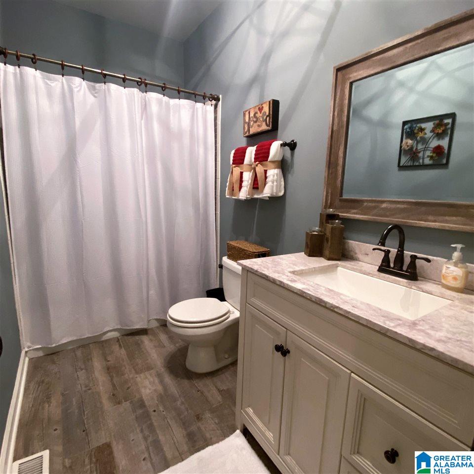 1424 Mountain Lake Road Warrior, AL 35180 - Photo 25 of 36