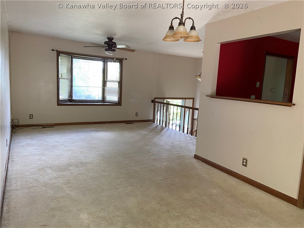 5457 Tanglewood Road Charleston, WV 25313 - Photo 10 of 31 Gallery Image 10