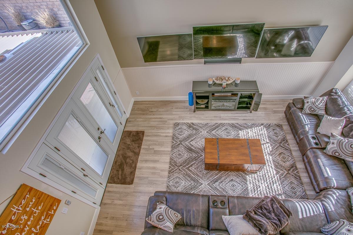 6063 Buffalo Street Simi Valley, CA 93063 - Photo 11 of 42 6063Buffalo-32