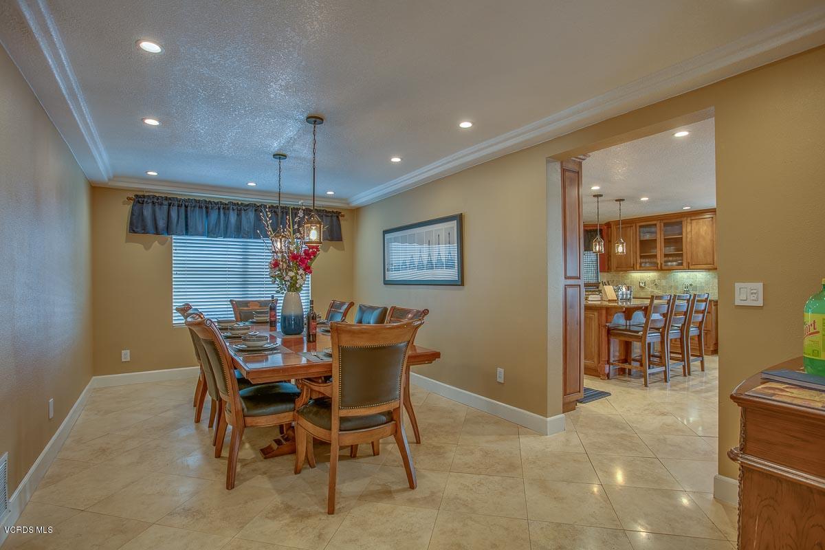 6063 Buffalo Street Simi Valley, CA 93063 - Photo 13 of 42 6063Buffalo-19