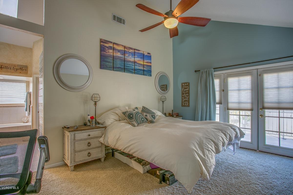 6063 Buffalo Street Simi Valley, CA 93063 - Photo 24 of 42 6063Buffalo-40