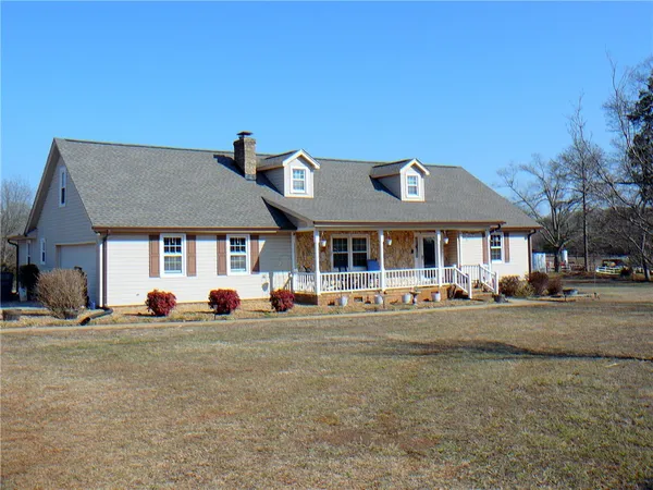 $319,900 | 3247 South Mcduffie St Extension, Anderson, SC 29624