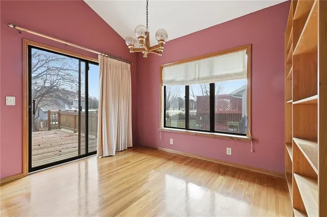 $385,000 | 15801 Dearborn Street, Overland Park, KS 66223