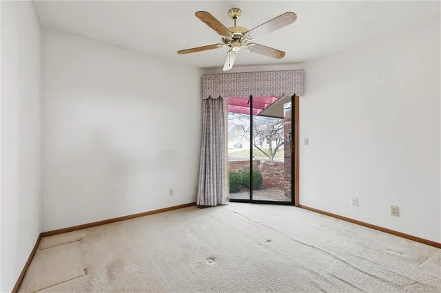 $385,000 | 15801 Dearborn Street, Overland Park, KS 66223