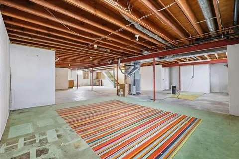 $385,000 | 15801 Dearborn Street, Overland Park, KS 66223