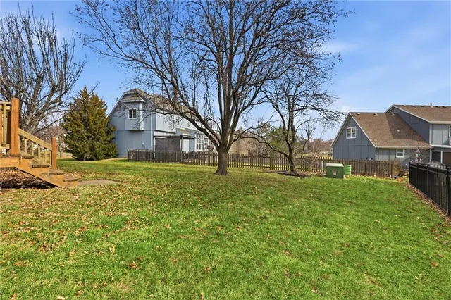 $385,000 | 15801 Dearborn Street, Overland Park, KS 66223