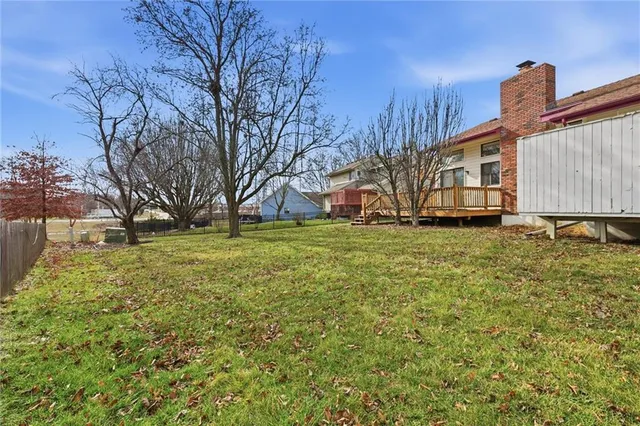 $385,000 | 15801 Dearborn Street, Overland Park, KS 66223