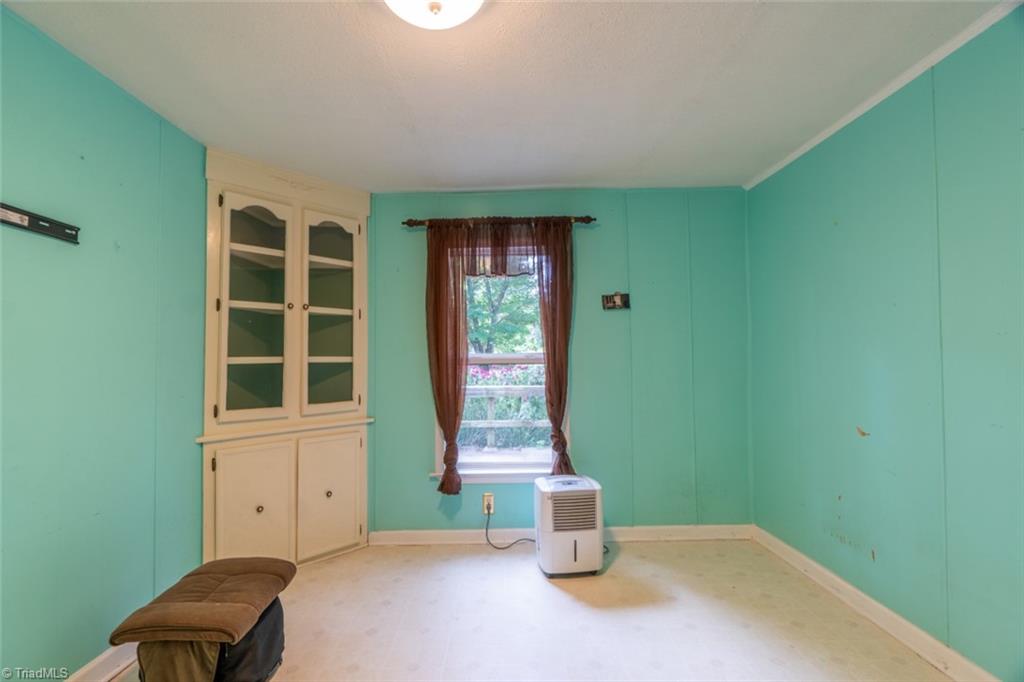 8188 Brotherstwo Road Colfax, NC 27235 - Photo 10 of 31
