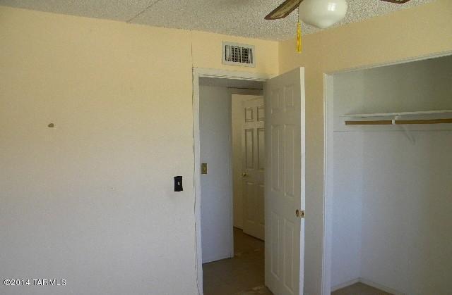 8301 East Rolling Ridge Street Tucson, AZ 85710 - Photo 15 of 35 Gallery Image 15