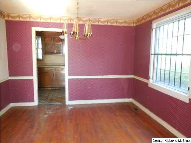 1876 Princeton Court Southwest Birmingham, AL 35211 - Photo 5 of 16