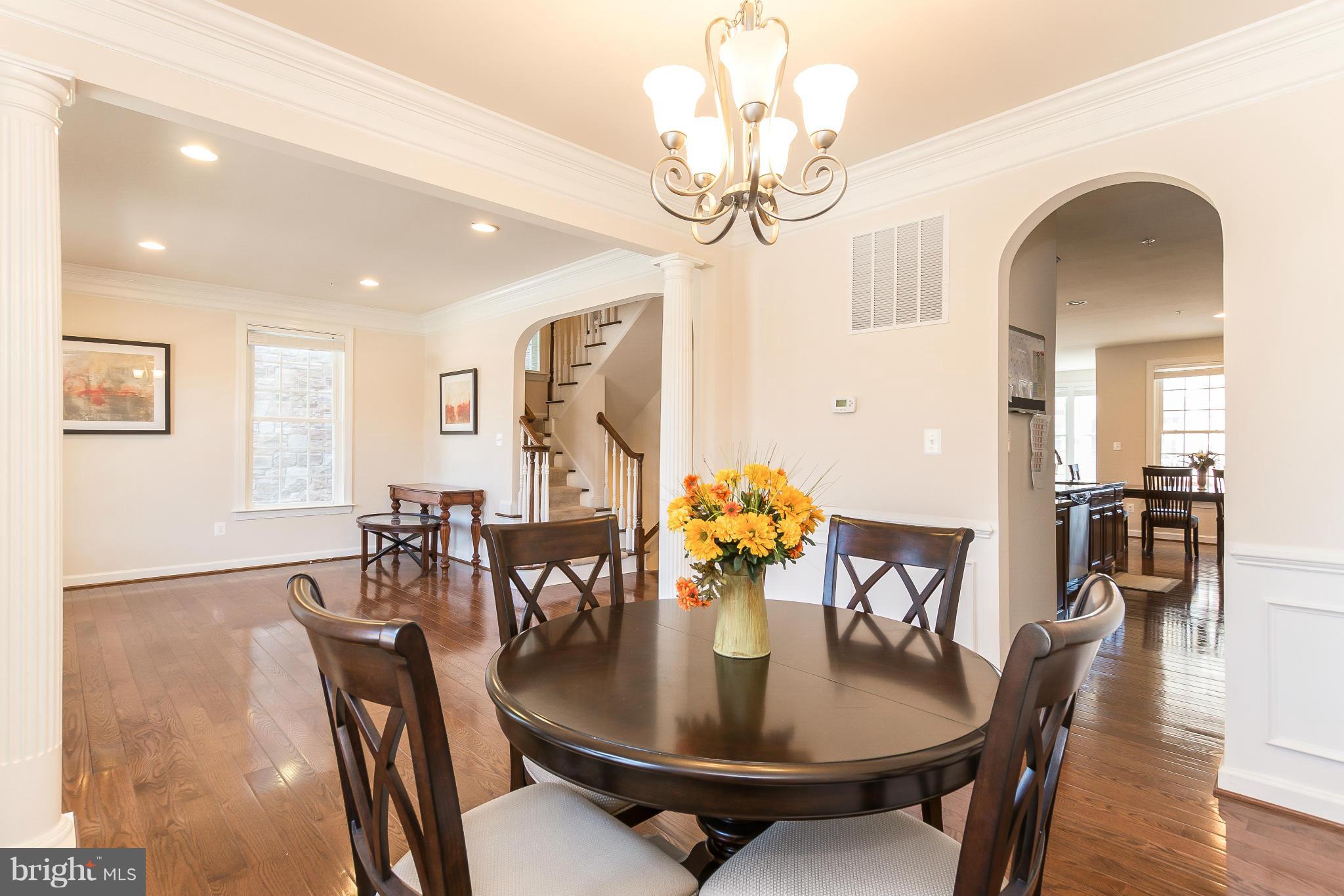 513 Watkins Mill Road Gaithersburg, MD 20878 - Photo 3 of 23 Dining Room