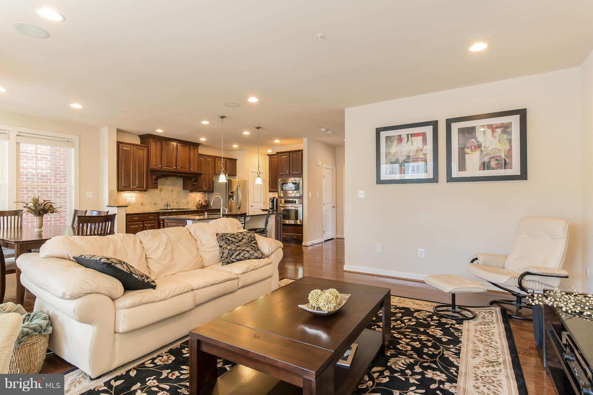 513 Watkins Mill Road Gaithersburg, MD 20878 - Photo 9 of 23 Family Room