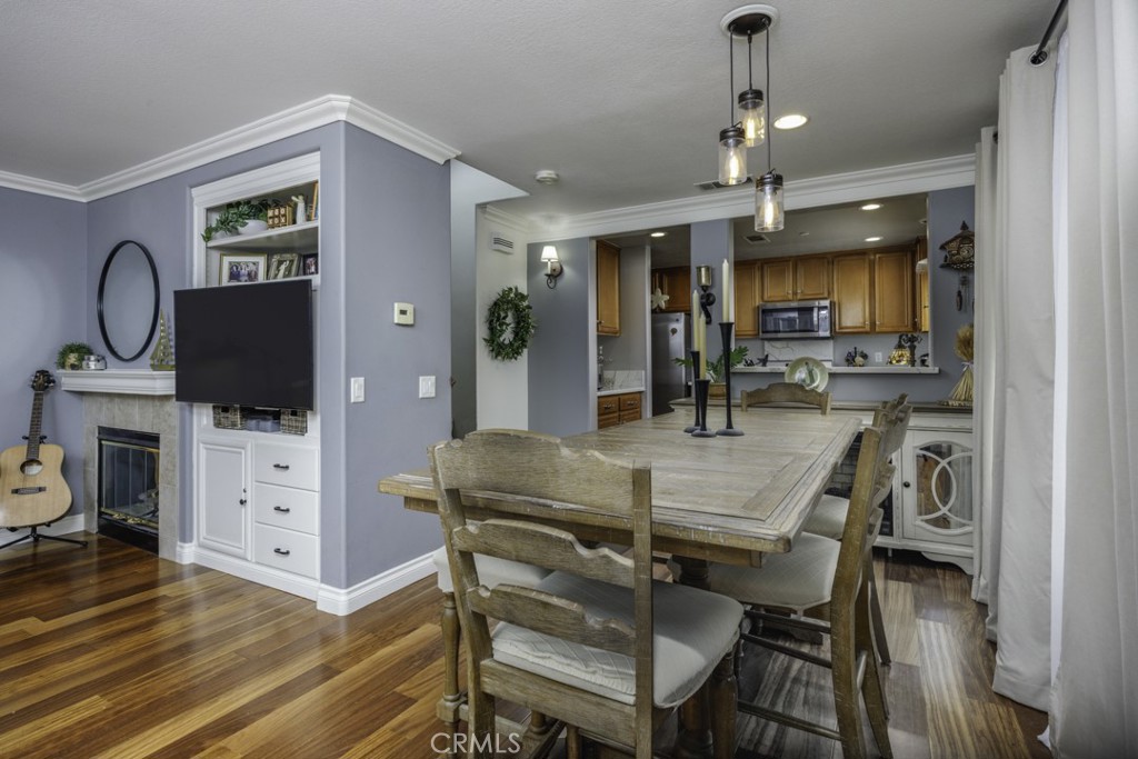 80 Three Vines Court Ladera Ranch, CA 92694 - Photo 6 of 29 Dining room