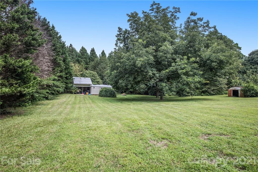 945 Cold Springs Road Concord, NC 28025 - Photo 6 of 31 Gallery Image 6