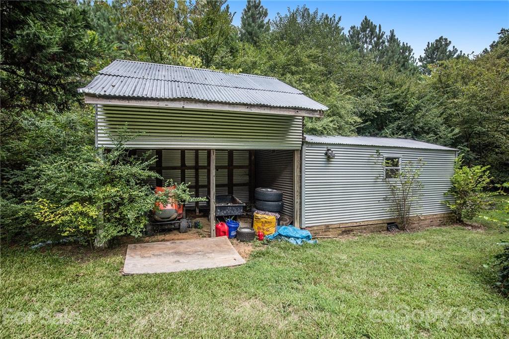945 Cold Springs Road Concord, NC 28025 - Photo 7 of 31 Gallery Image 7