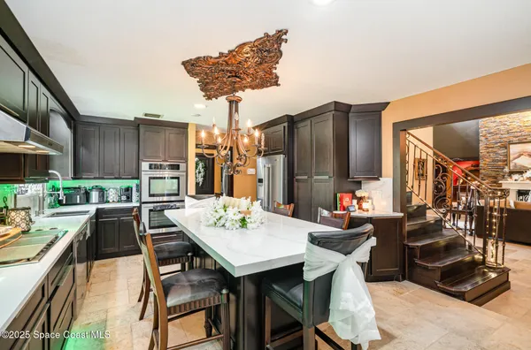 $750,000 | 562 Lake Ashley Circle, Melbourne, FL 32904