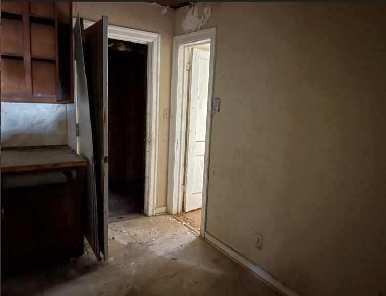 1223 Winston Road Columbus, GA 31903 - Photo 6 of 8 Gallery Image 6