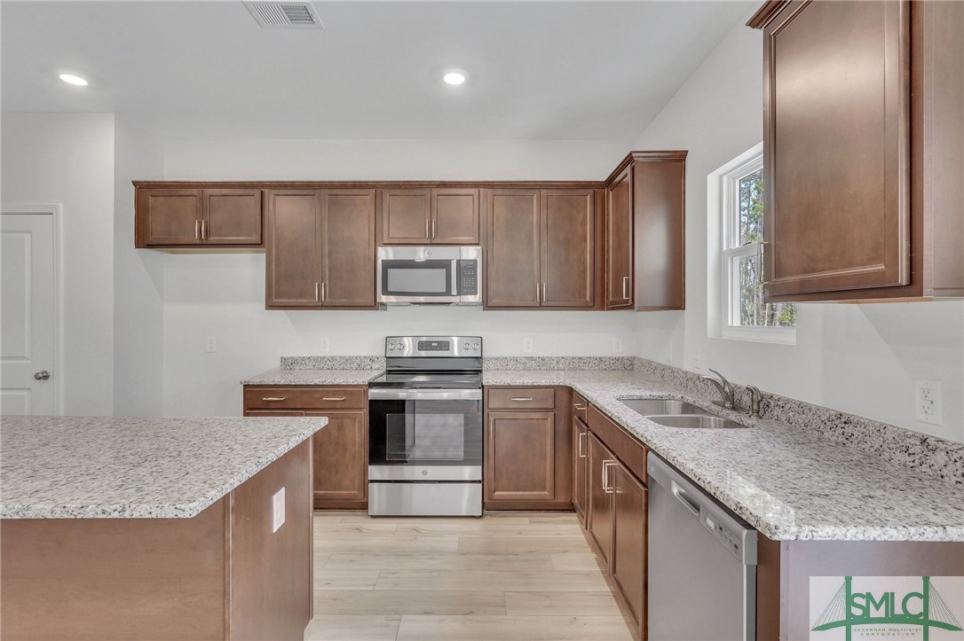 138 Jepson Way Pooler, GA 31322 - Photo 8 of 25