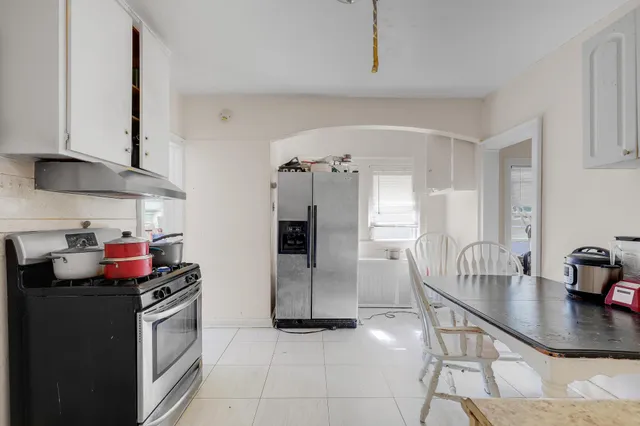 $385,000 | 918 Queen Avenue North, Minneapolis, MN 55411