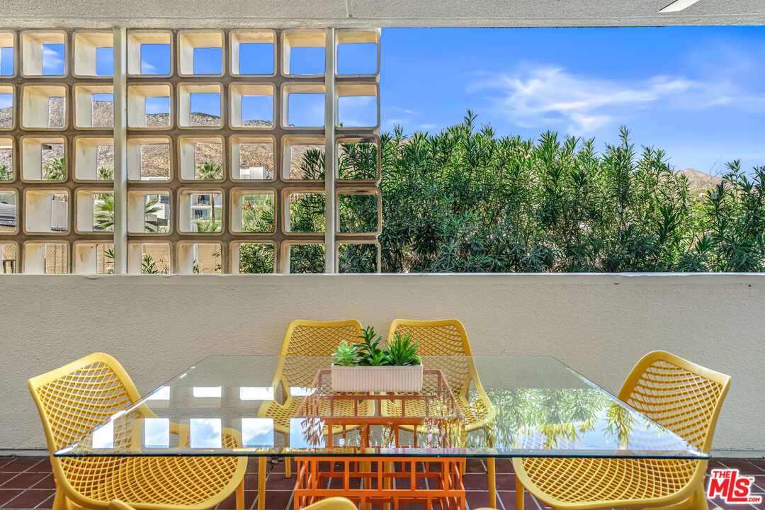 277 East Alejo Road, Unit 101 Palm Springs, CA 92262 - Photo 34 of 63