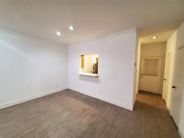 $1,595 | 17473 Red Oak Drive, Unit 7473, Houston, TX 77090