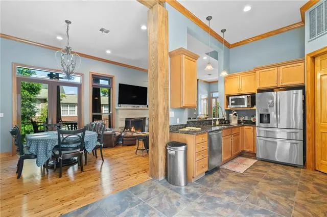 $725,000 | 338 Hay Place, New Orleans, LA 70124