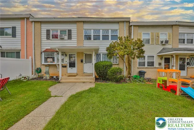 $2,000 | 1920 South Idaho Street, Allentown, PA 18103