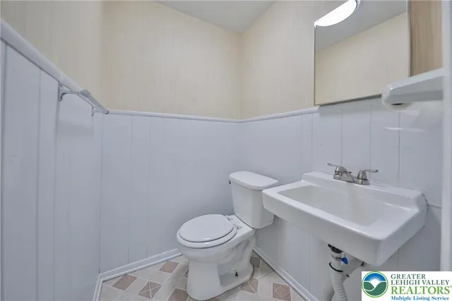 $2,000 | 1920 South Idaho Street, Allentown, PA 18103