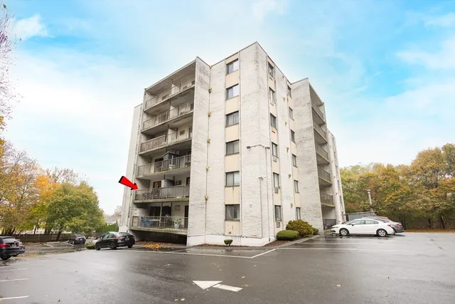 a view of a tall building