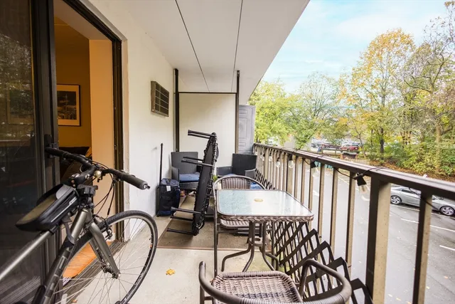 $2,200 | 308 Quarry Street, Unit 205, Quincy, MA 02169